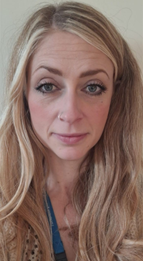 Dr Lauren Roche.png